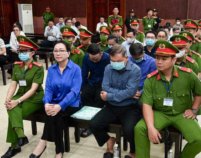 Dàn cựu lãnh đạo SCB khai phê duyệt hồ sơ vay vốn vì muốn giảm thiểu nợ xấu- Ảnh 1.