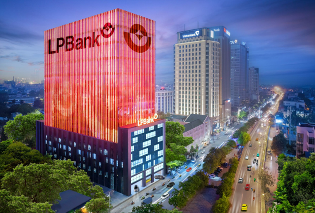 LPBank bổ nhiệm Phó Tổng Giám đốc- Ảnh 1.