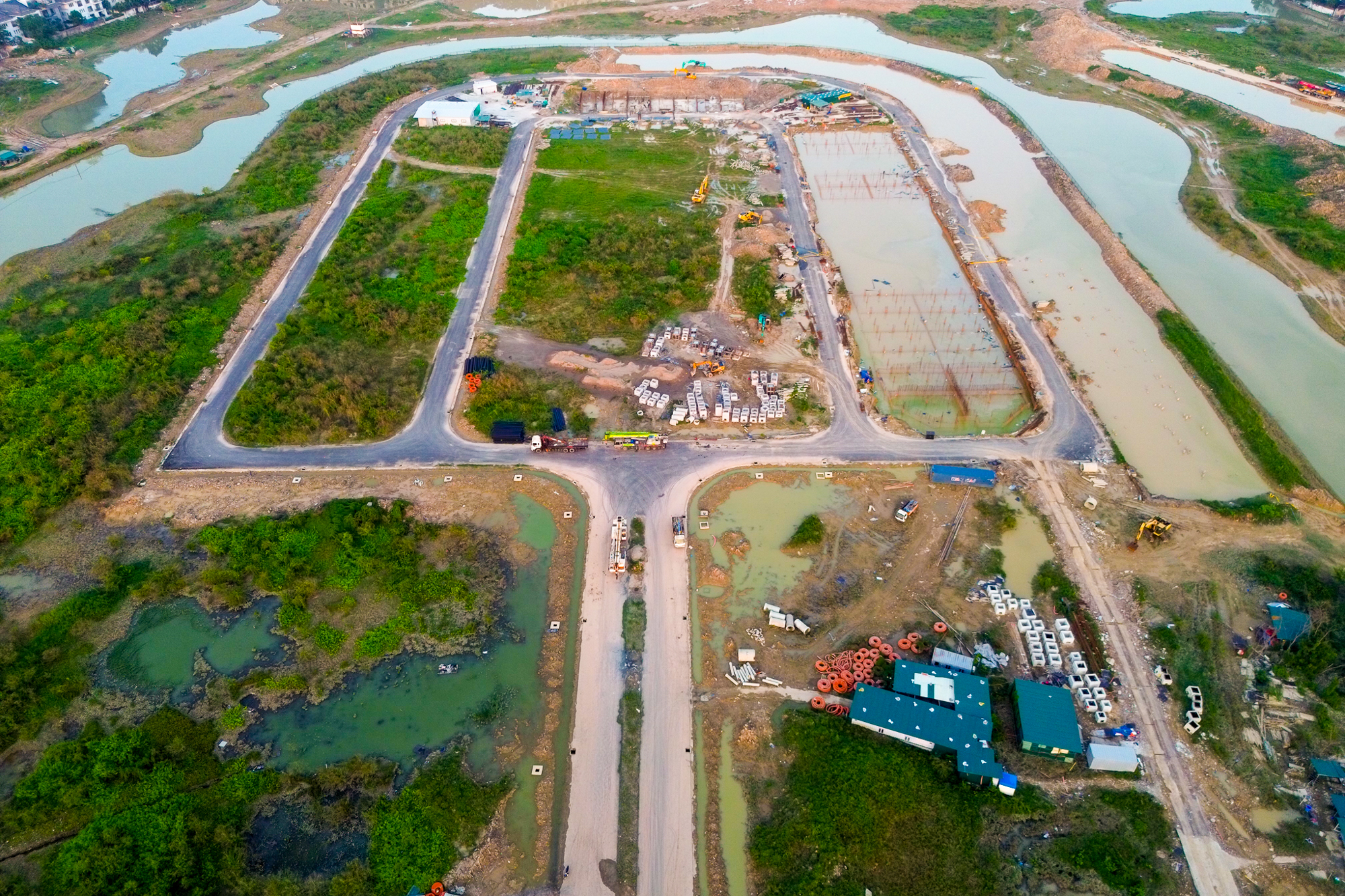 Toàn cảnh công viên rộng gần gấp 4 lần sân Mỹ Đình, nằm giữa khu đô thị đắt đỏ bậc nhất Hà Nội - Ảnh 4.