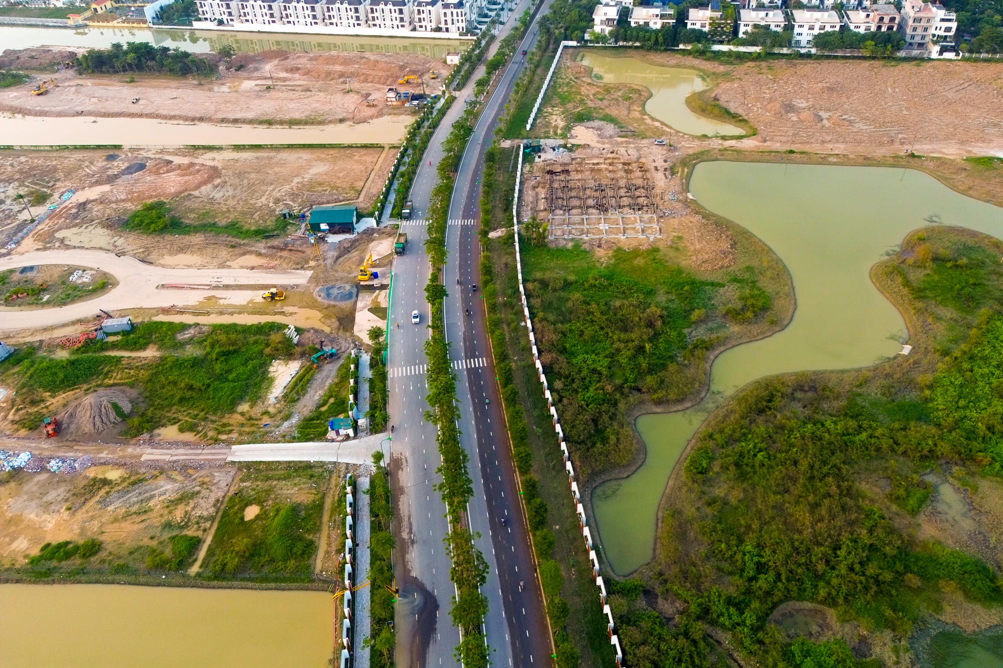 Toàn cảnh công viên rộng gần gấp 4 lần sân Mỹ Đình, nằm giữa khu đô thị đắt đỏ bậc nhất Hà Nội - Ảnh 6.