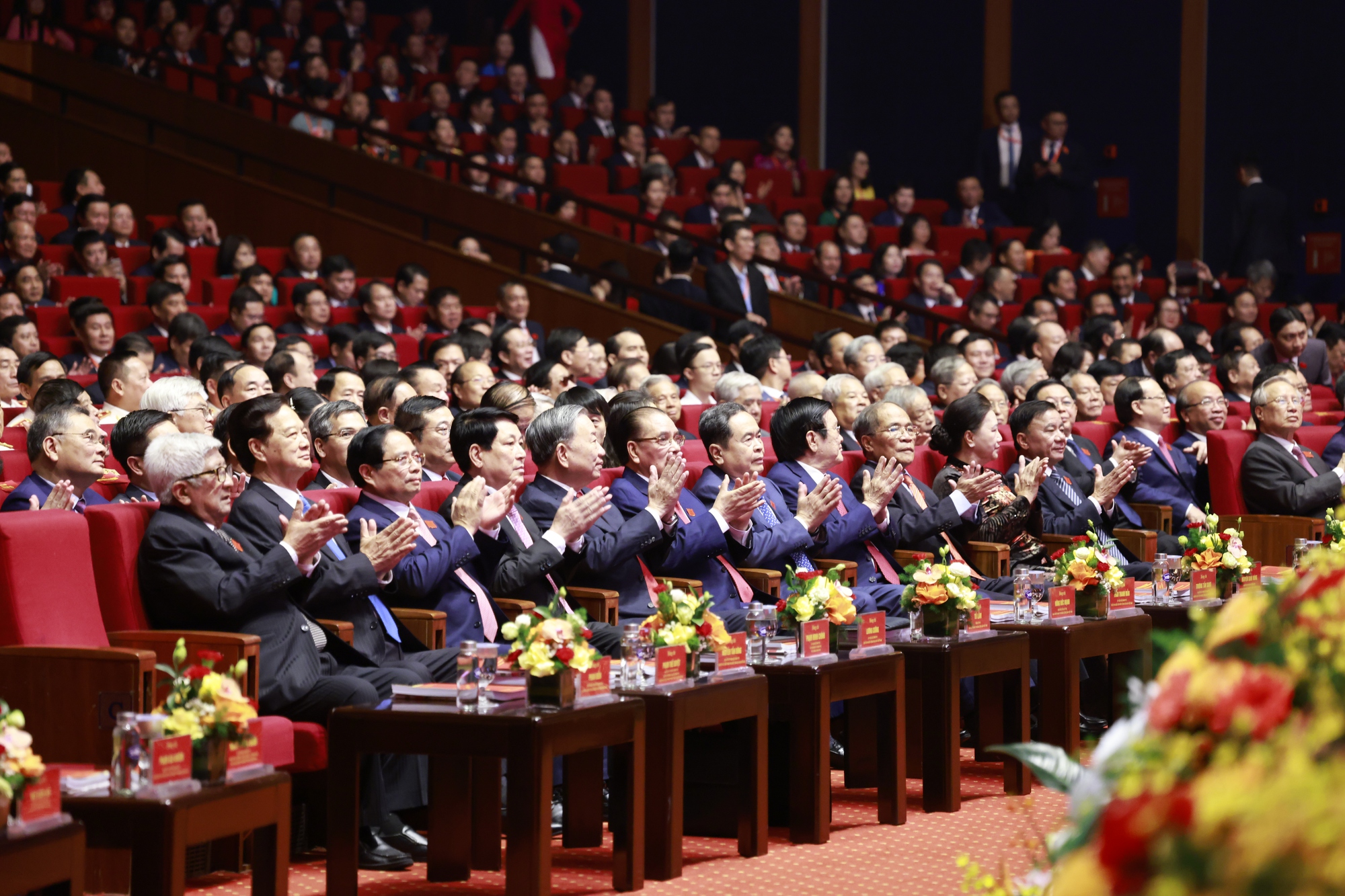 Tổng Bí thư Tô Lâm: Đất nước đã "hàng thẳng, lối thông" bước vào kỷ nguyên mới - Ảnh 2.