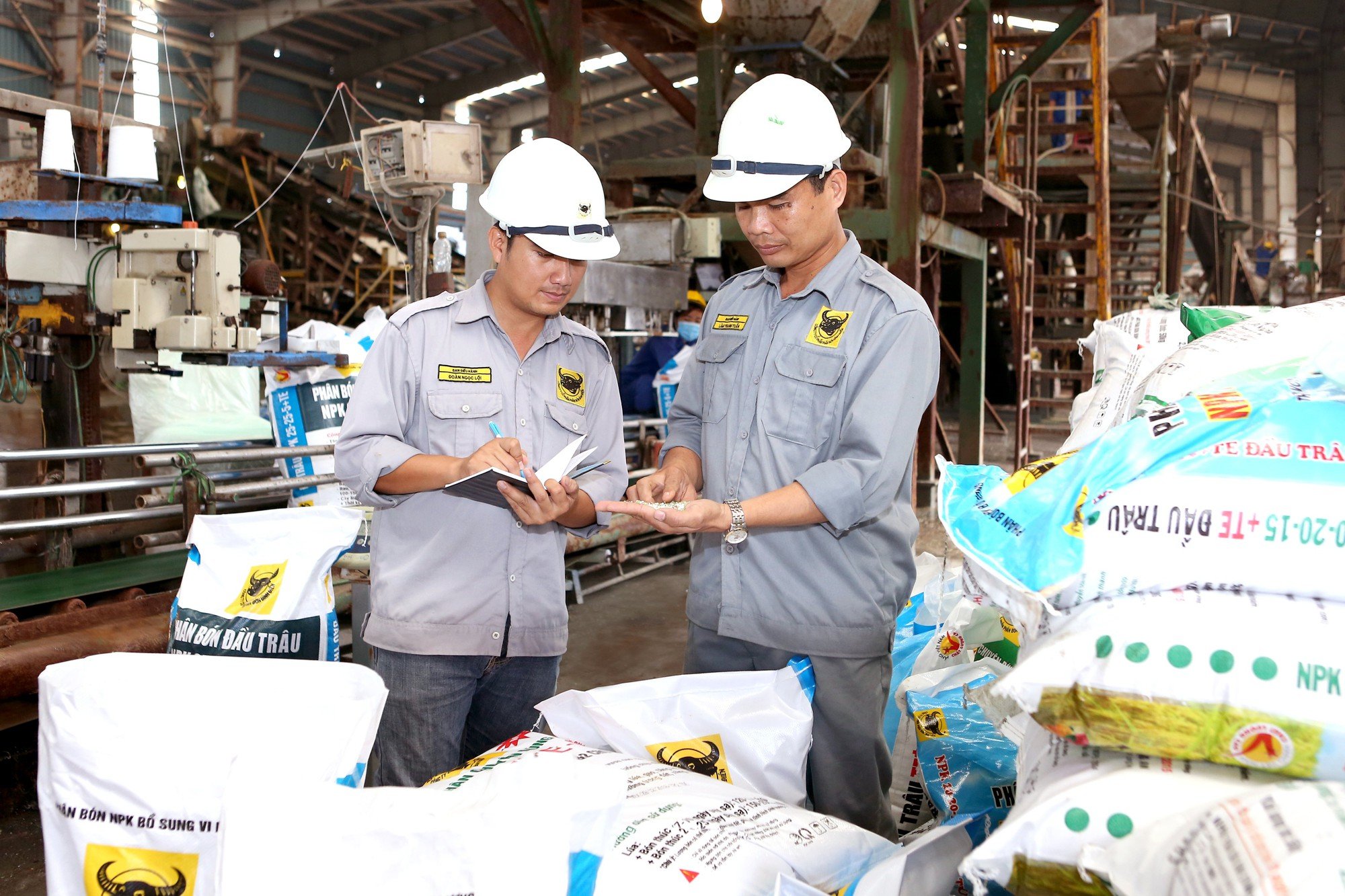 Phân bón Bình Điền (BFC) vượt 47% mục tiêu lợi nhuận năm trong 9 tháng - Ảnh 1.
