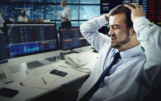 Khối ngoại thẳng tay bán ròng gần 5.200 tỷ đồng trong tuần VN-Index điều chỉnh, cổ phiếu nào là tâm điểm "xả hàng"? - Ảnh 1.