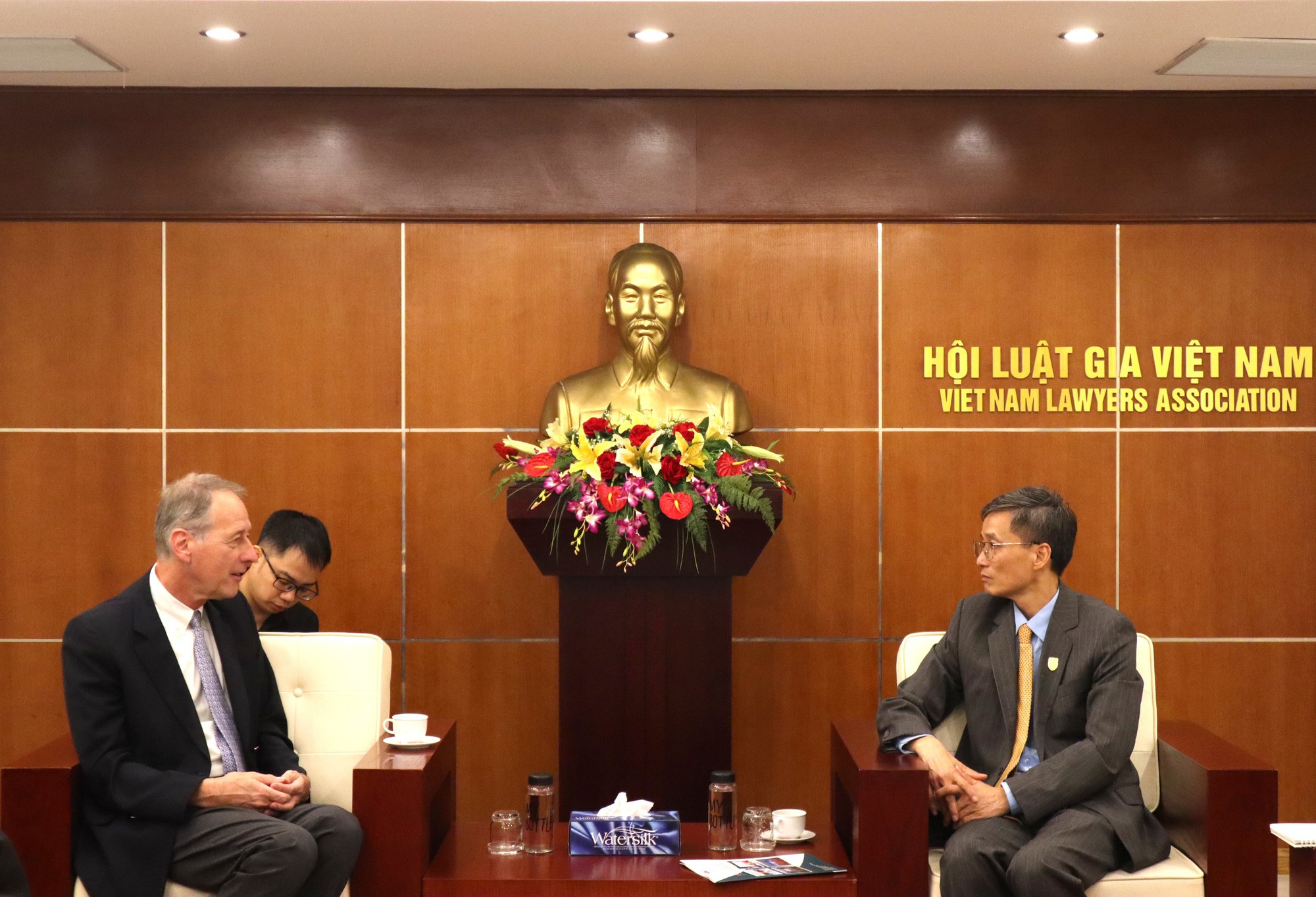Thúc đẩy hợp tác giữa Hội Luật gia Việt Nam và Viện KAS trong lĩnh vực pháp luật- Ảnh 6. Thúc đẩy hợp tác giữa Hội Luật gia Việt Nam và Viện KAS trong lĩnh vực pháp luật- Ảnh 6.