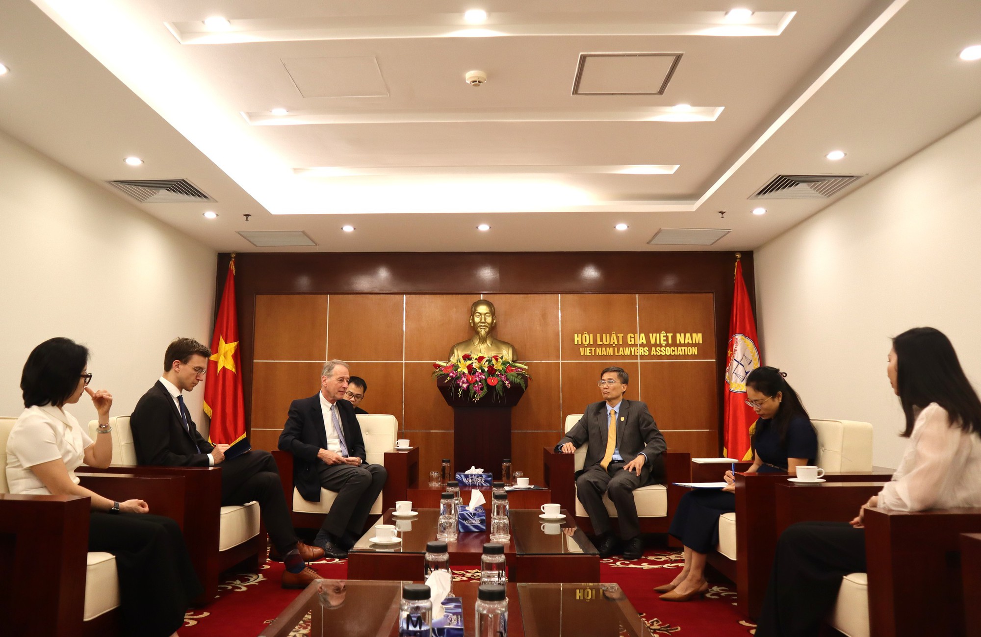 Thúc đẩy hợp tác giữa Hội Luật gia Việt Nam và Viện KAS trong lĩnh vực pháp luật- Ảnh 3. Thúc đẩy hợp tác giữa Hội Luật gia Việt Nam và Viện KAS trong lĩnh vực pháp luật- Ảnh 3.
