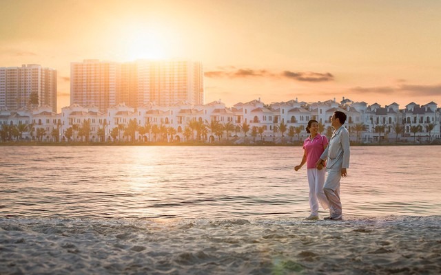 Một phân khúc BĐS được ví như "mỏ vàng" nhưng bị bỏ quên bất ngờ được 4 người phụ nữ danh giá nhà tỷ phú Việt làm "dậy sóng"- Ảnh 2. Một phân khúc BĐS được ví như "mỏ vàng" nhưng bị bỏ quên bất ngờ được 4 người phụ nữ danh giá nhà tỷ phú Việt làm "dậy sóng"- Ảnh 2.