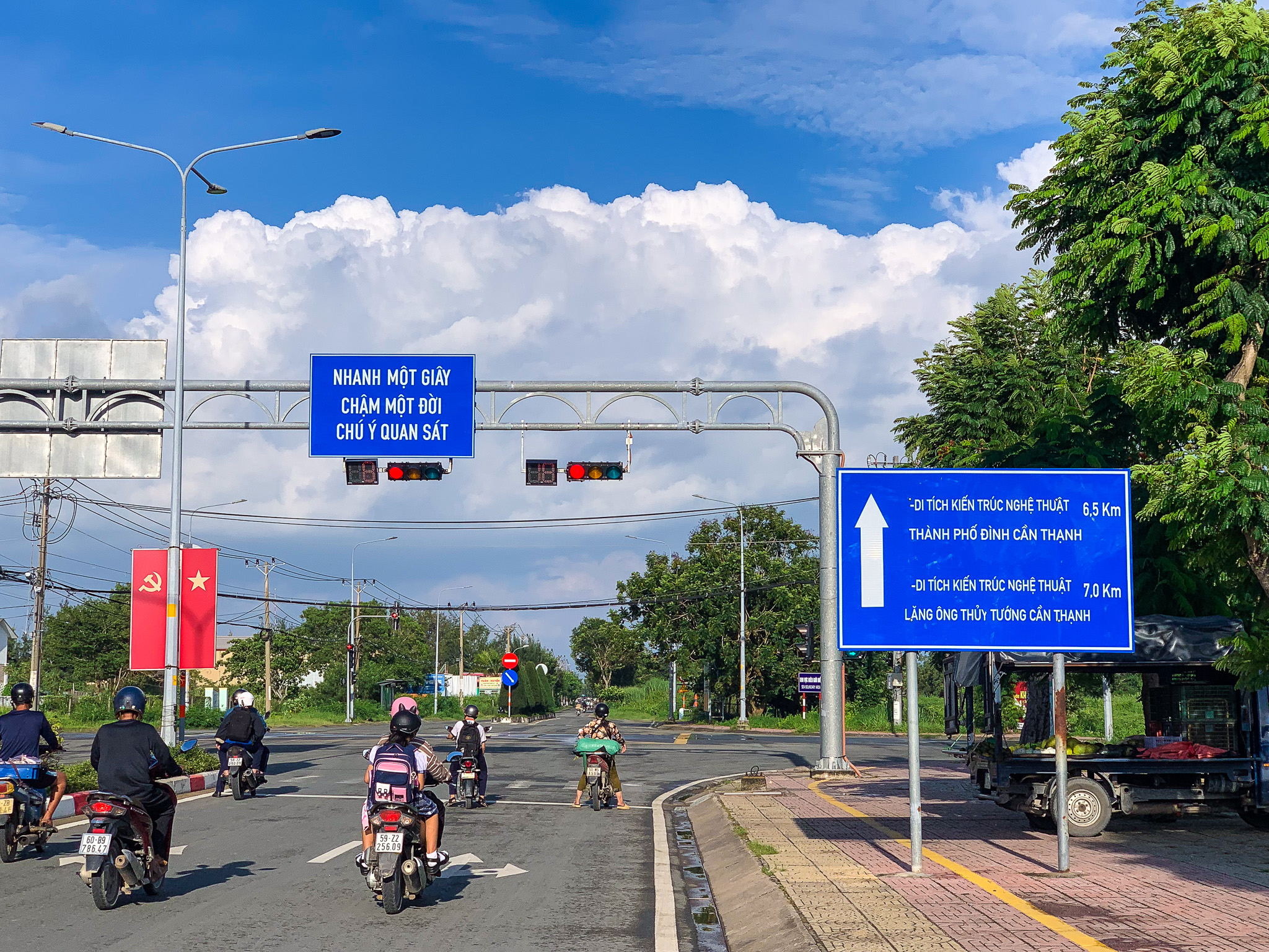 Toàn cảnh khu vực sẽ xây nhà hát có sức chứa lớn nhất Đông Nam Á, công viên dài 4 km, dự kiến đón 6 triệu lượt khách/năm - Ảnh 6.