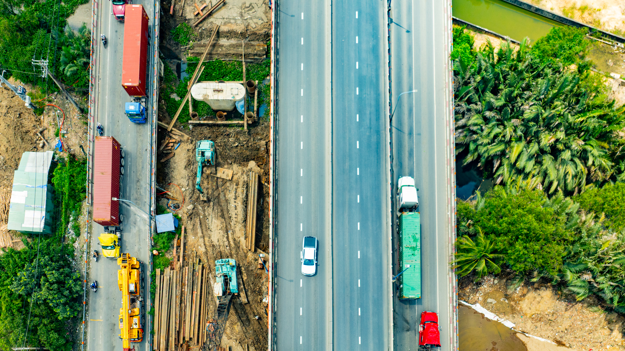 TP.HCM: Đoạn đường dài 8 km nhưng có hơn 10.000 căn hộ chung cư, nối cảng lớn nhất với sân bay rộng nhất Việt Nam - Ảnh 6.