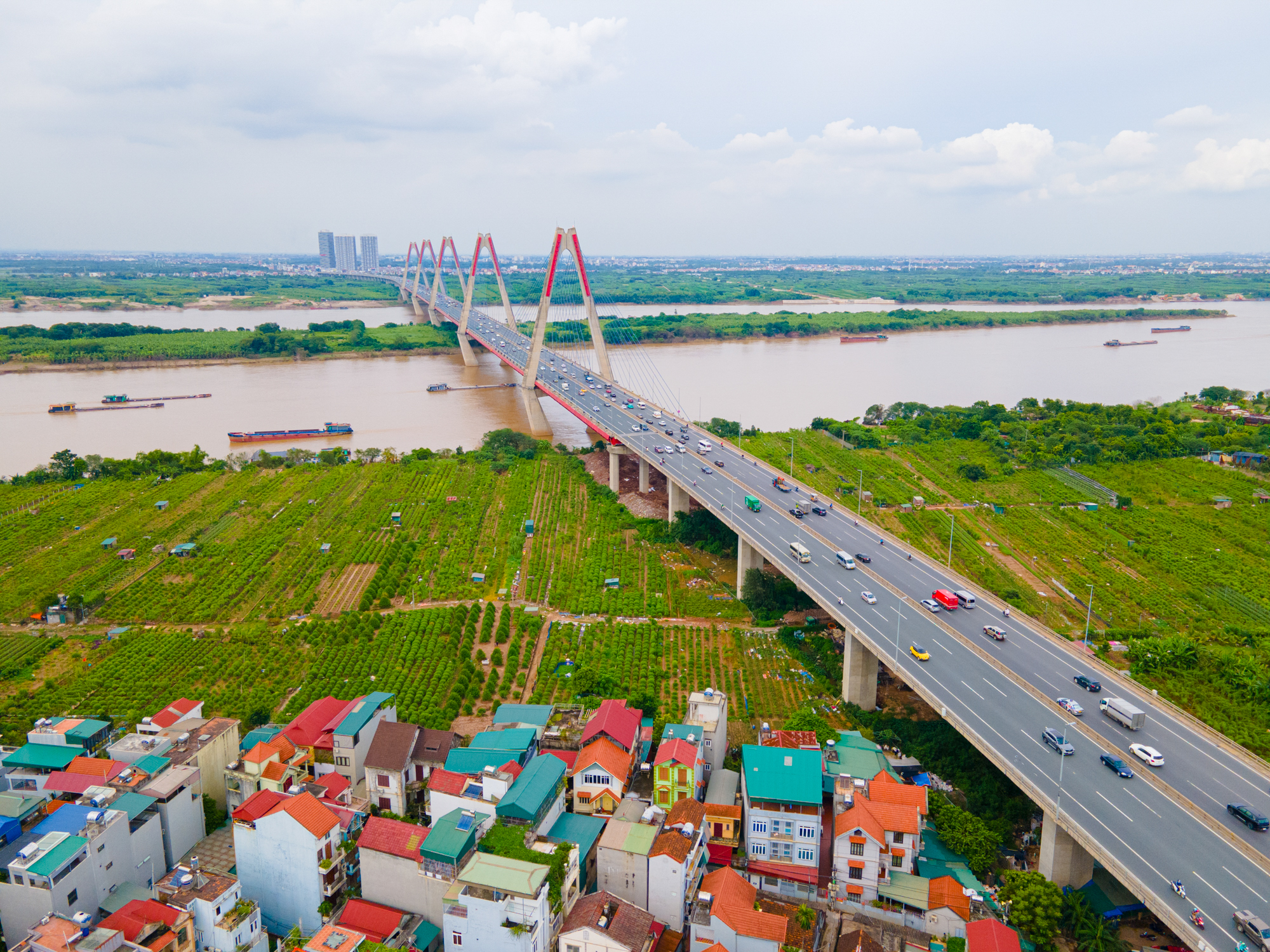 Cầu 2 tầng, cầu đắt nhất Hà Nội và loạt con đường kết nối...đang biến Mê Linh trở "điểm nóng" cho nhà đầu tư bất động sản cuối năm- Ảnh 4. Cầu 2 tầng, cầu đắt nhất Hà Nội và loạt con đường kết nối...đang biến Mê Linh trở "điểm nóng" cho nhà đầu tư bất động sản cuối năm- Ảnh 4.