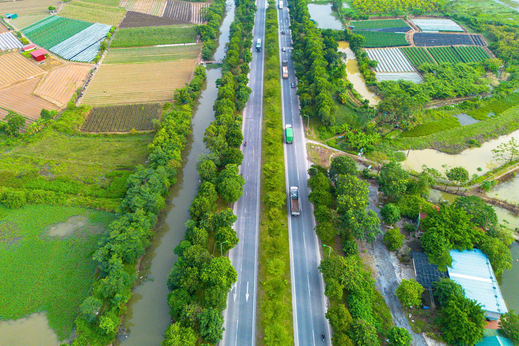 Cầu 2 tầng, cầu đắt nhất Hà Nội và loạt con đường kết nối...đang biến Mê Linh trở "điểm nóng" cho nhà đầu tư bất động sản cuối năm- Ảnh 7. Cầu 2 tầng, cầu đắt nhất Hà Nội và loạt con đường kết nối...đang biến Mê Linh trở "điểm nóng" cho nhà đầu tư bất động sản cuối năm- Ảnh 7.