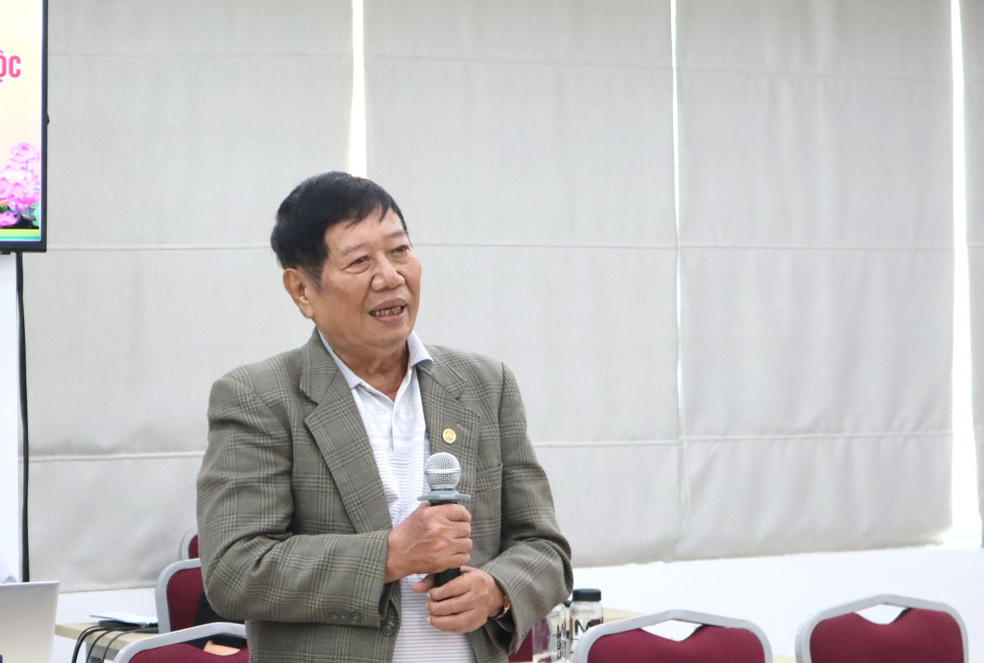 Thường trực Hội Luật gia Việt Nam làm việc với các Chi hội Luật gia trực thuộc - Ảnh 7.