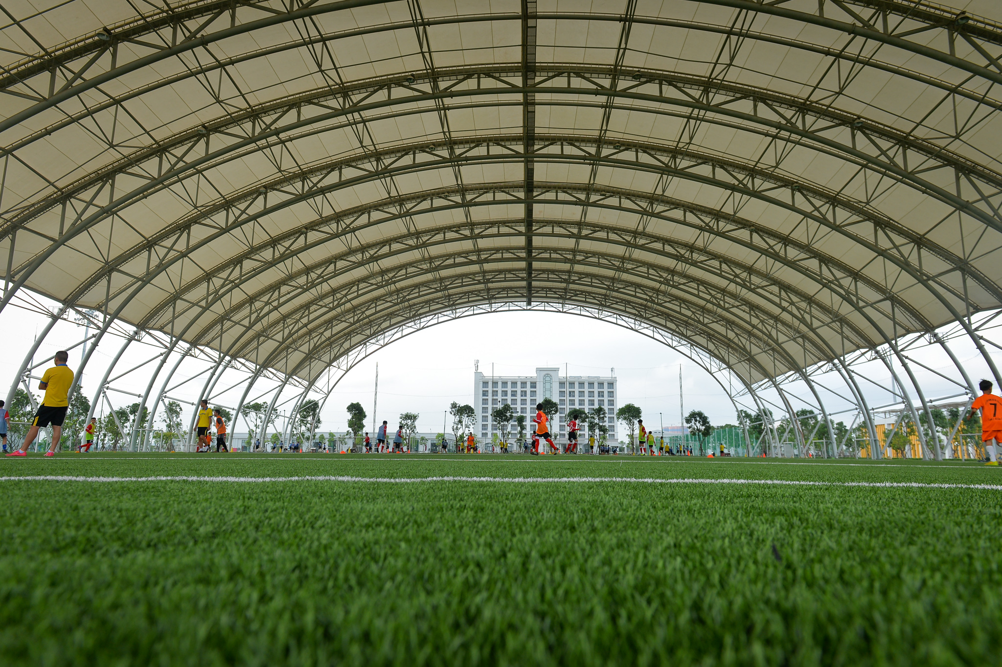 Toàn cảnh khu vực sắp xây sân vận động lớn nhất Việt Nam tại Hưng Yên: Sức chứa 60.000 chỗ ngồi, mái vòm đóng mở tự động - Ảnh 6.