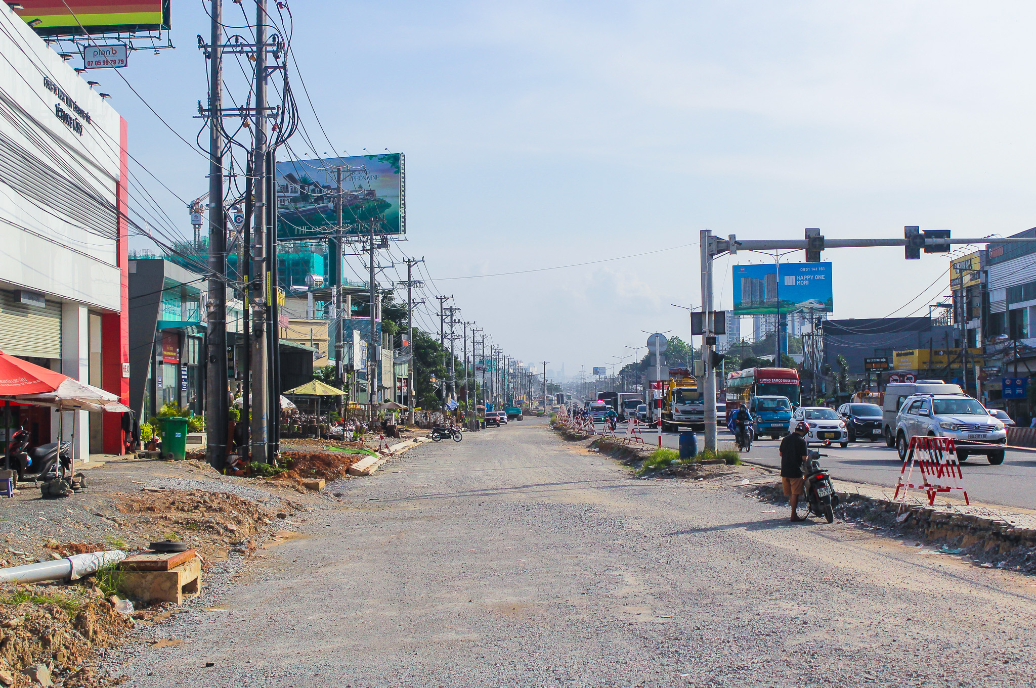 Khu vực bất động sản cực sôi động sau sáp nhập: Giá bằng một nửa, nguồn cung vượt xa TP.HCM cũ - Ảnh 12.