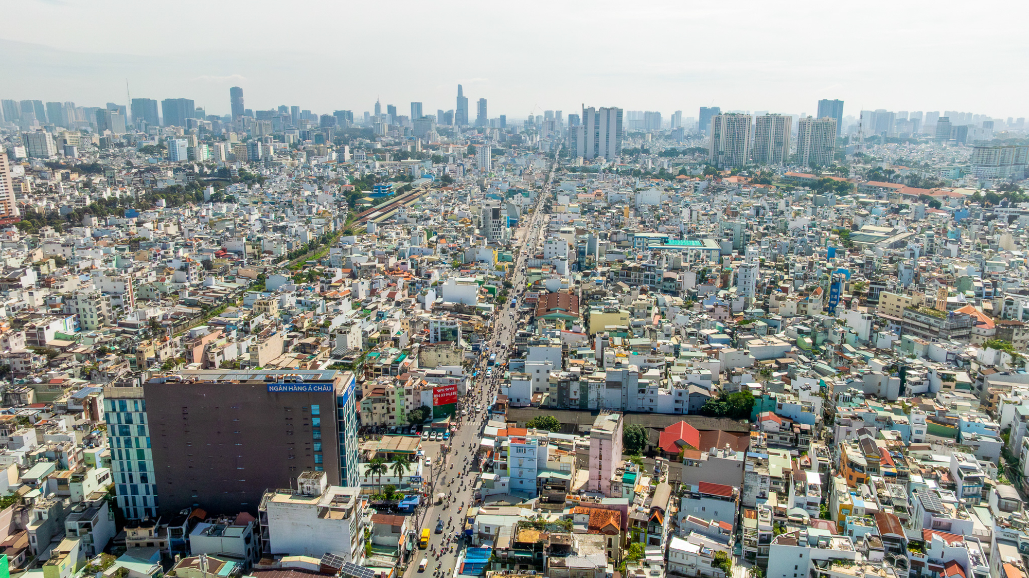 Toàn cảnh khu vực được đầu tư hơn 50.000 tỷ làm metro, sẽ khởi công sau 2 tháng nữa ở TP.HCM- Ảnh 1.