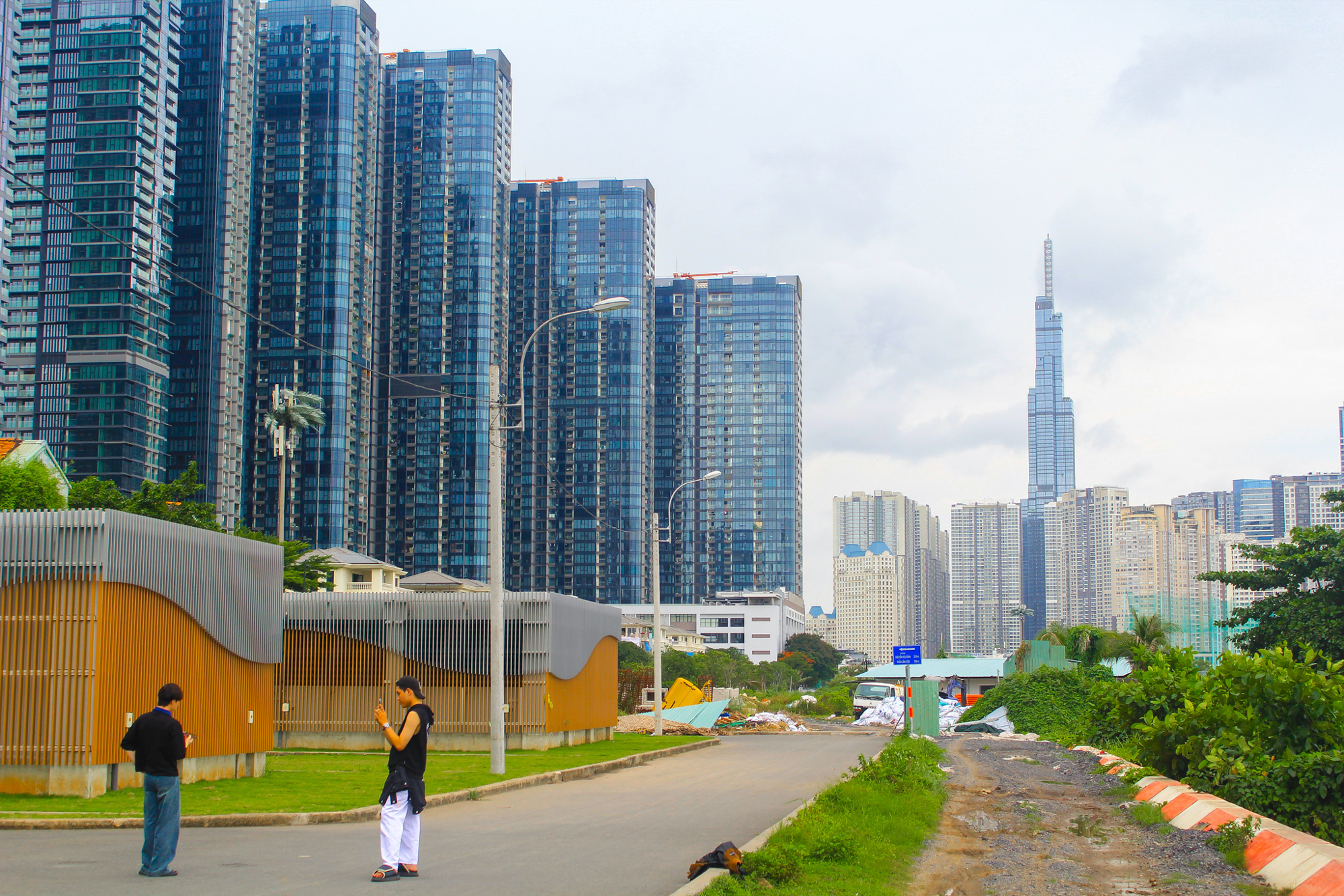 Toàn cảnh khu vực được đầu tư hơn 50.000 tỷ làm metro, sẽ khởi công sau 2 tháng nữa ở TP.HCM- Ảnh 5.