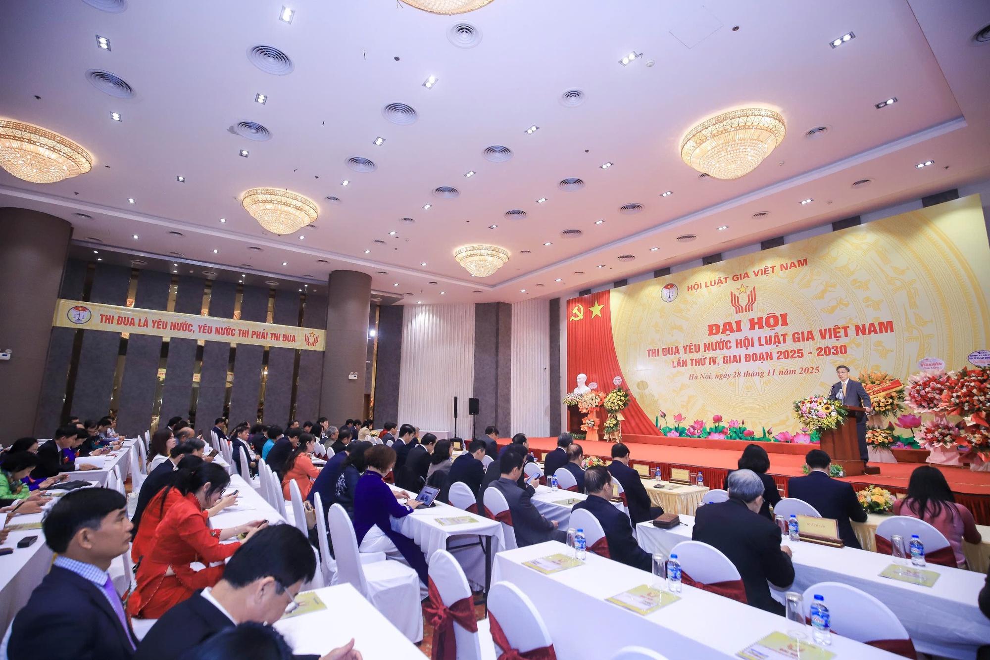 Khai mạc Đại hội thi đua yêu nước lần thứ IV Hội Luật gia Việt Nam - Ảnh 5.