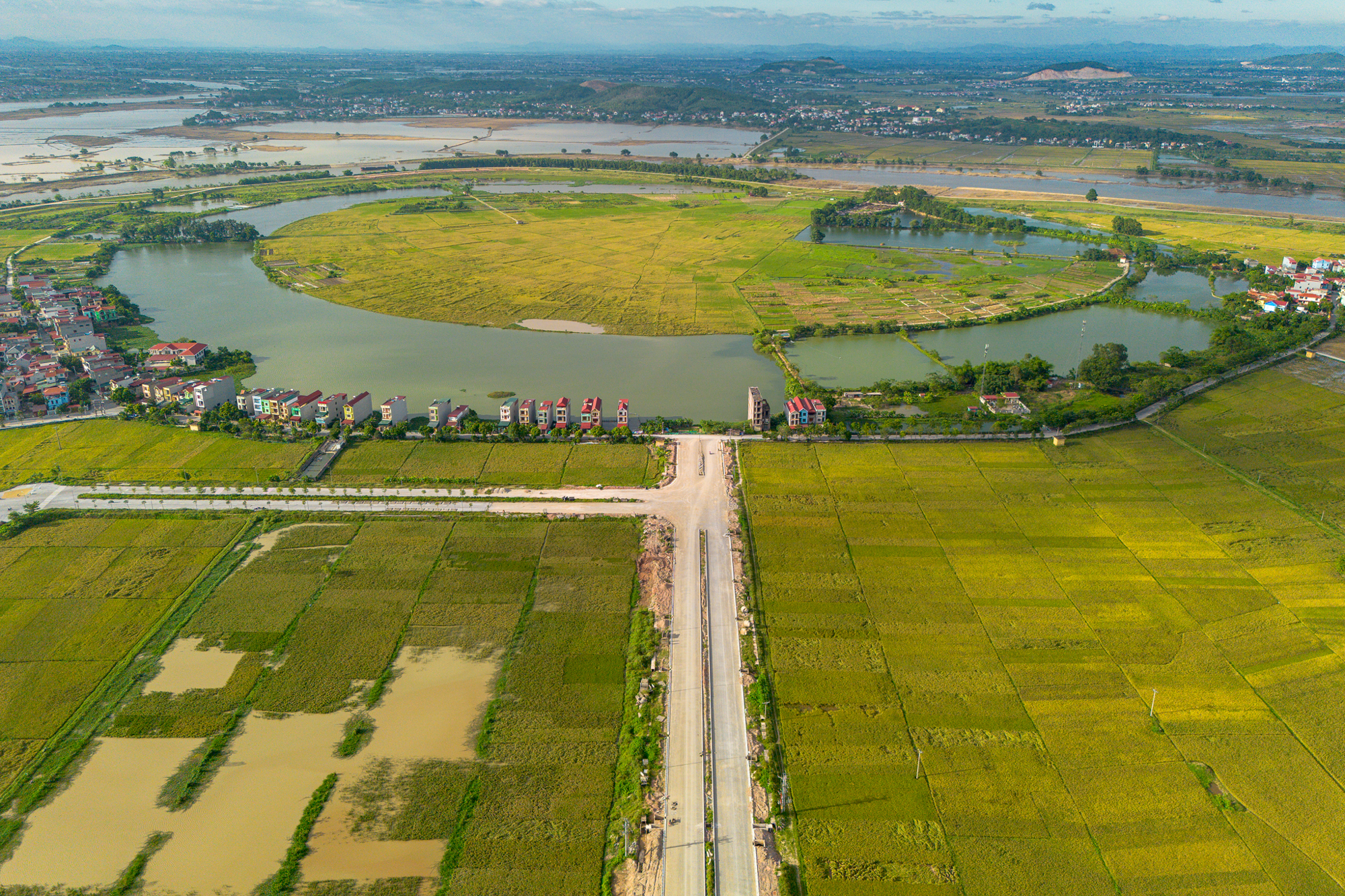 Toàn cảnh khu đất rộng gấp rưỡi phường Hoàn Kiếm, sắp được Vingroup đầu tư 41.000 tỷ làm khu đô thị ở Bắc Ninh - Ảnh 7.