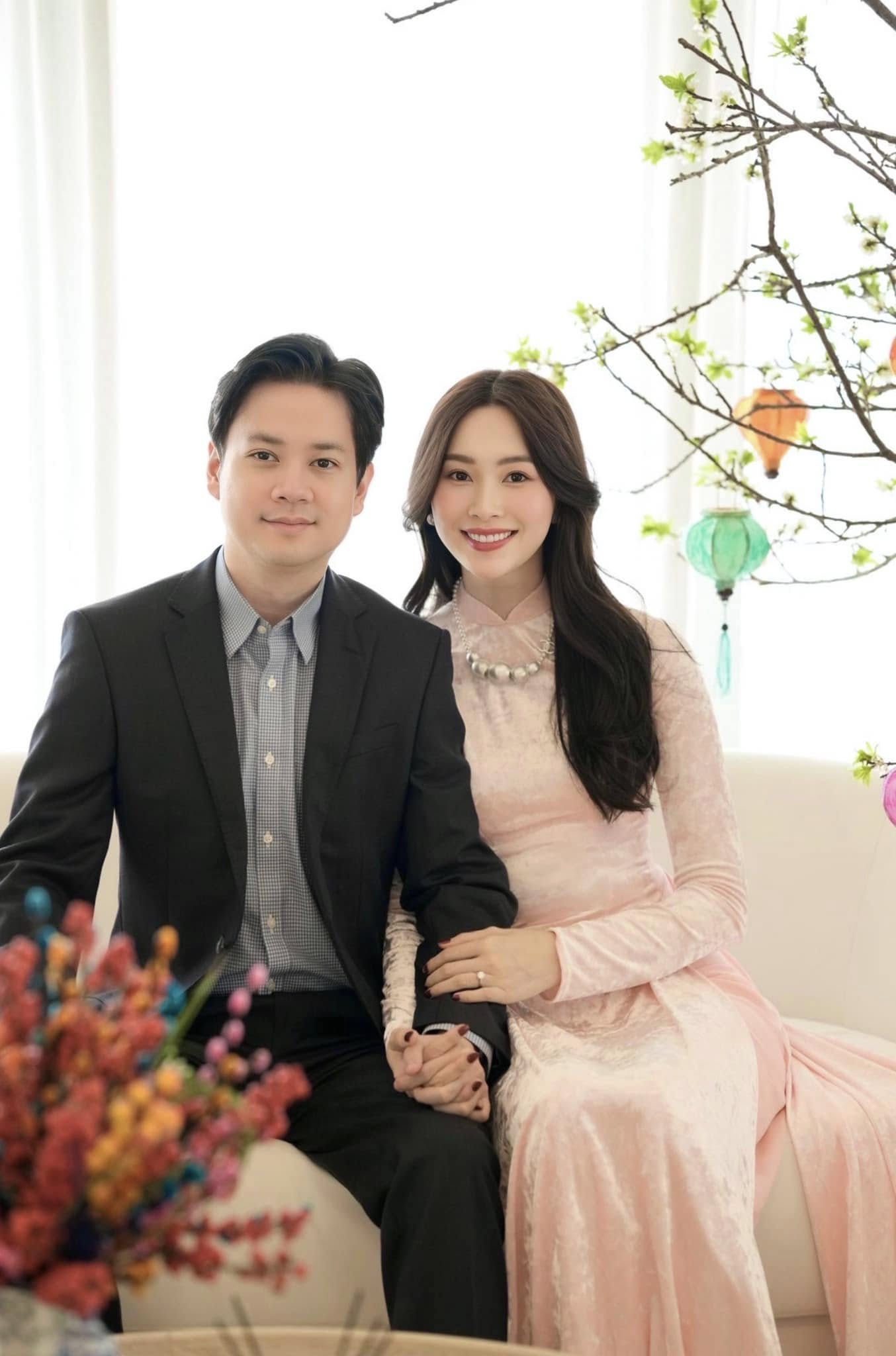 Bất động sản của các nghệ sĩ Việt: Hà Anh Tuấn có duplex trăm tỷ, Đặng Thu Thảo ở biệt thự quận 1, Lý Nhã Kỳ sở hữu cả một lâu đài - Ảnh 16.