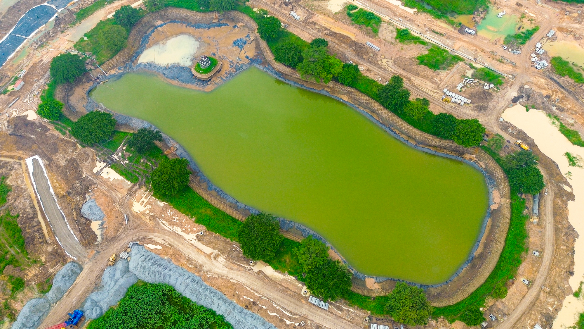 Toàn cảnh dự án một tỷ USD, có tháp Rùa giống thật đến từng chi tiết, bỏ hoang hơn 20 năm nay có diễn biến mới - Ảnh 3.