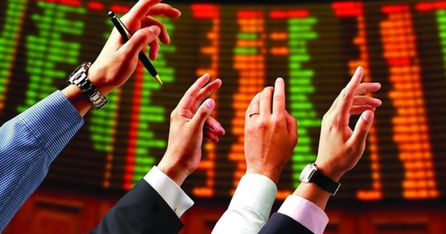 Một mã chứng khoán bị tự doanh CTCK bán ròng đột biến trăm tỷ trong phiên 6/11 - Ảnh 1. Một mã chứng khoán bị tự doanh CTCK bán ròng đột biến trăm tỷ trong phiên 6/11 - Ảnh 1.