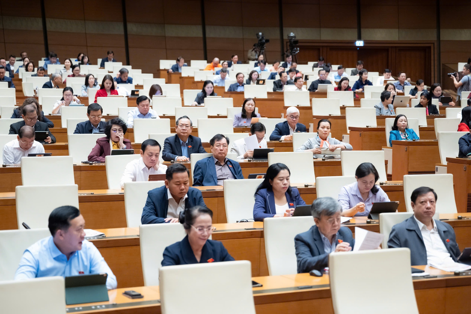 Tuần này, Quốc hội thảo luận báo cáo nhiệm kỳ của Chủ tịch nước, Chính phủ - Ảnh 1.