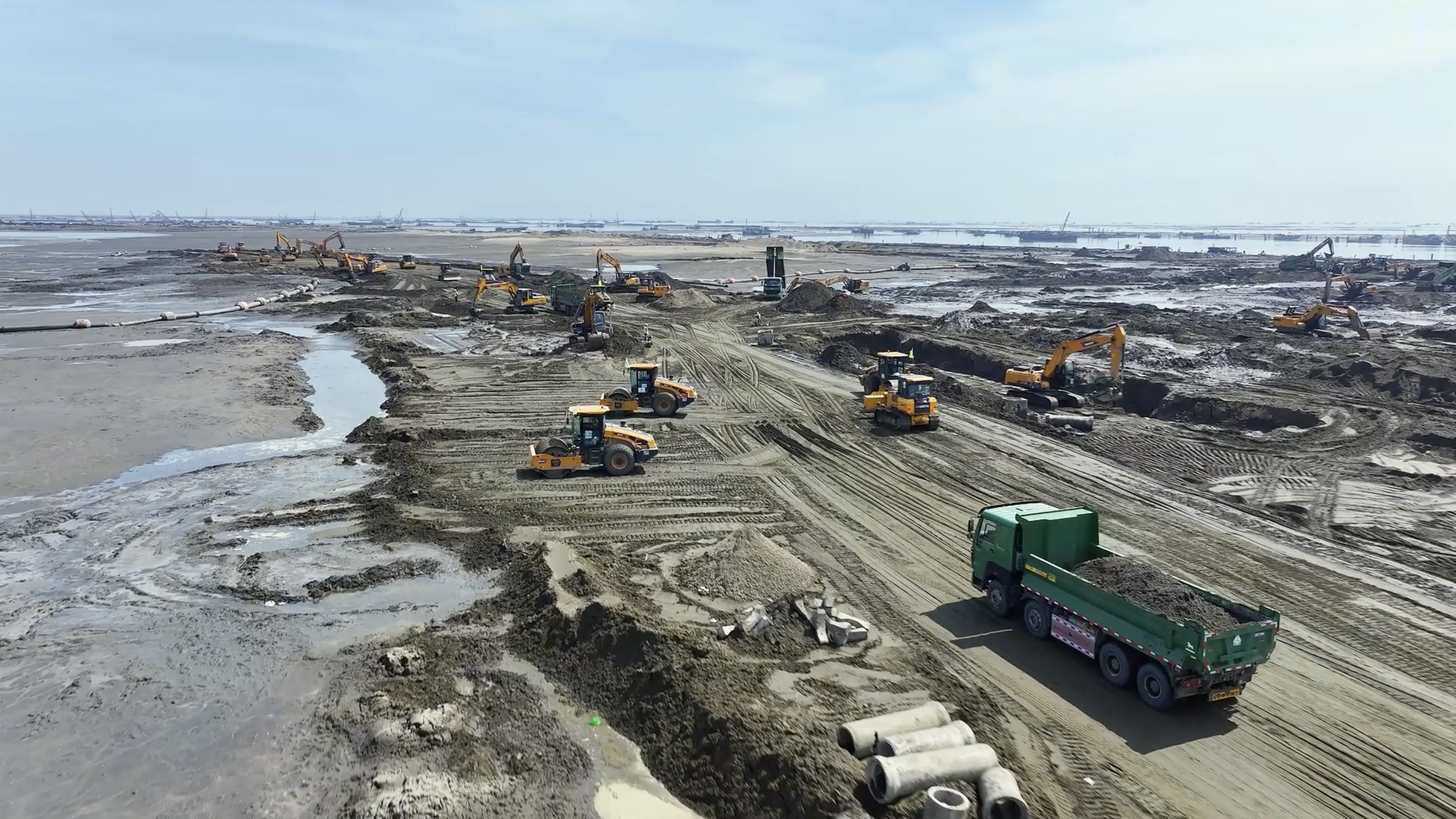 Cảnh đối lập của 2 dự án có tiền sử dụng đất lớn nhất TP.HCM: Vinhomes đóng 27.000 tỷ và triển khai thần tốc, Lotte chưa thi công - Ảnh 5.