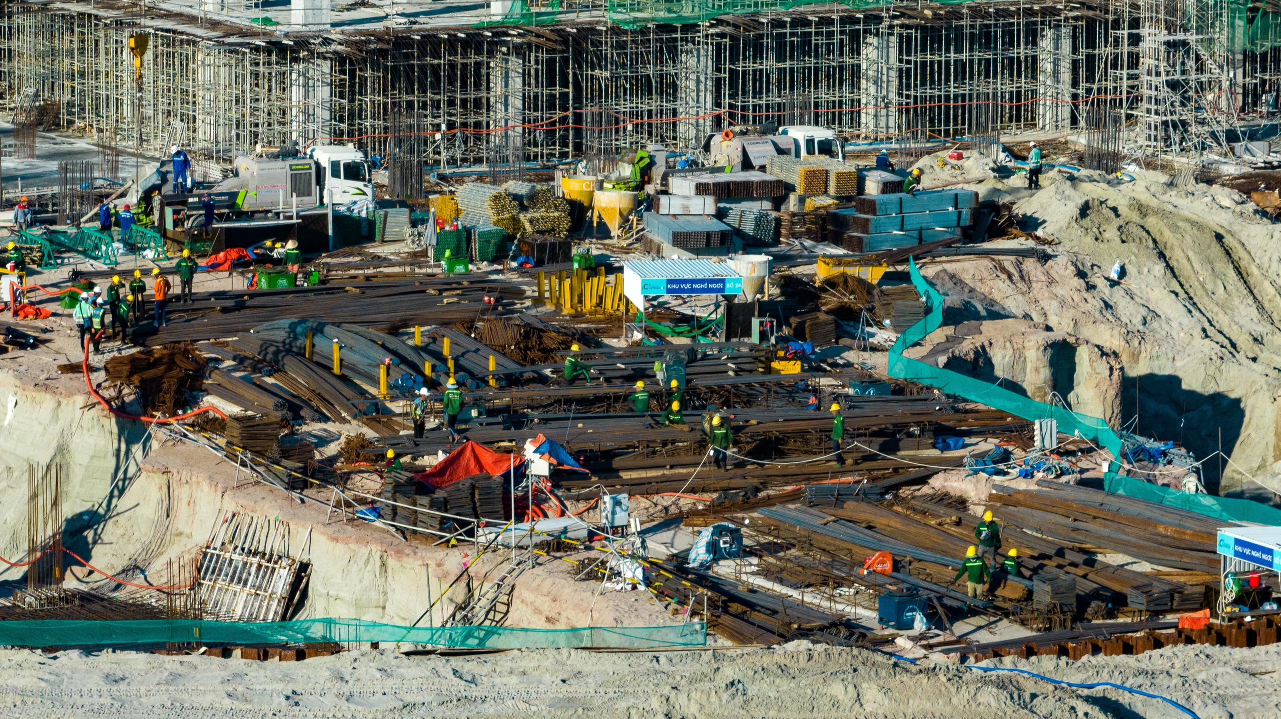 Toàn cảnh đại công trường APEC tại Phú Quốc: Sun Group triển khai tổ hợp gần 22.000 tỷ đồng, trung tâm hội nghị lớn hơn Las Vegas tăng tốc về đích - Ảnh 5.