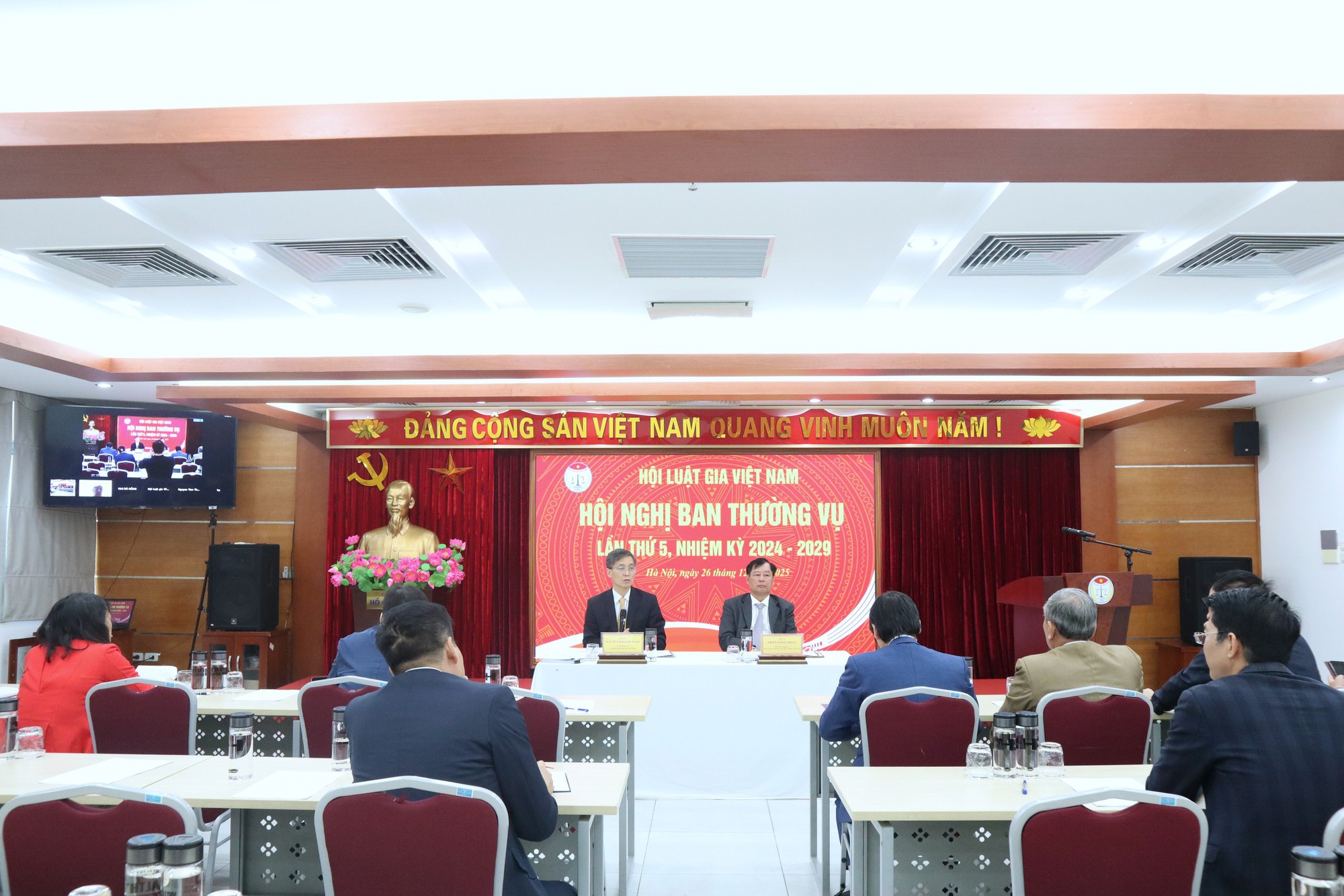 Hội nghị Ban Thường vụ Hội Luật gia Việt Nam lần thứ 5 - Ảnh 1.