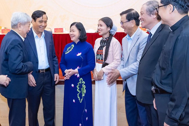 Trên 527.000 ý kiến góp ý vào dự thảo Văn kiện Đại hội XIV qua hệ thống Mặt trận - Ảnh 1.