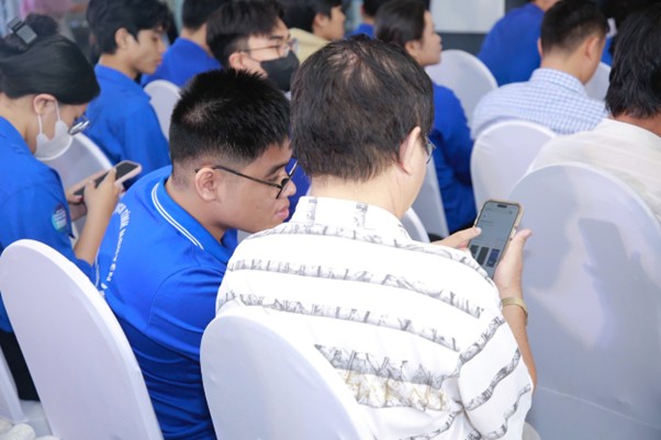 Phường Thủ Đức công bố thời gian nhập liệu hành chính giảm 80% nhờ AI tại Ngày hội công nghệ số Thủ Đức - Ảnh 7.