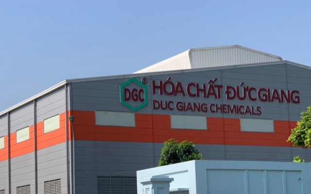 Hóa chất Đức Giang (DGC) ký với "khách sộp", bao tiêu 40% sản lượng của dự án át chủ bài- Ảnh 1.
