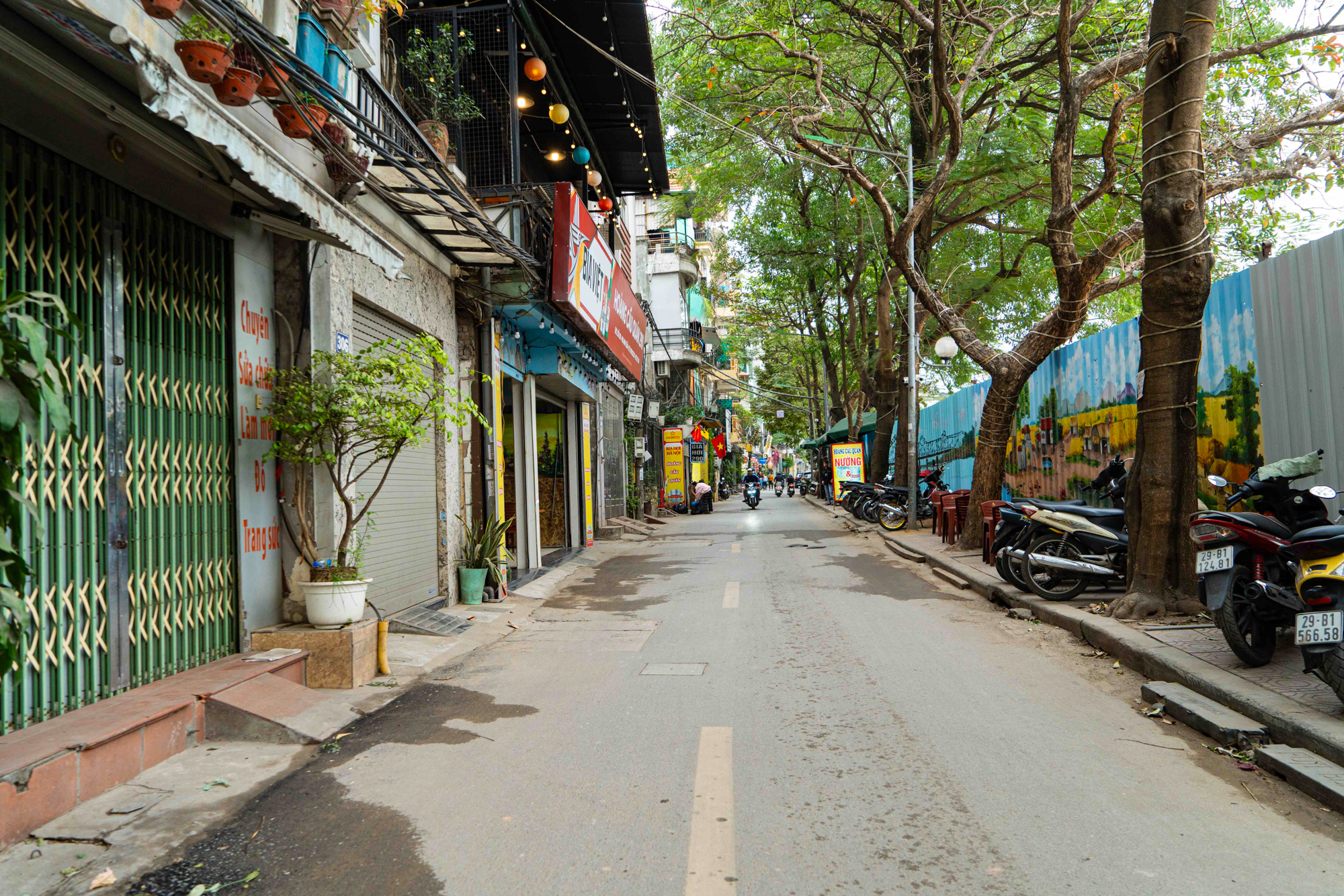 Hồ duy nhất có tàu điện chạy ngang qua, đang được đầu tư trăm tỷ làm sân khấu nổi ở Hà Nội- Ảnh 10. Hồ duy nhất có tàu điện chạy ngang qua, đang được đầu tư trăm tỷ làm sân khấu nổi ở Hà Nội- Ảnh 10.