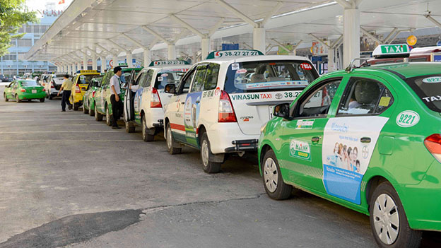 Lợi nhuận lao dốc vì đối thủ công nghệ, hãng taxi kỳ cựu lãi thấp nhất 12 quý- Ảnh 1. Lợi nhuận lao dốc vì đối thủ công nghệ, hãng taxi kỳ cựu lãi thấp nhất 12 quý- Ảnh 1.
