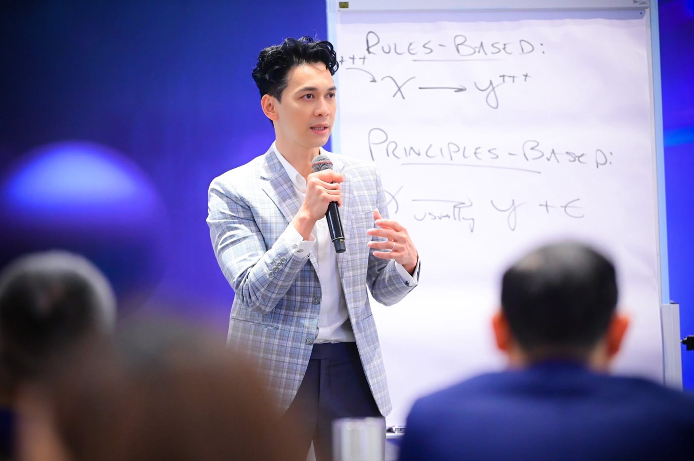 ACB Leadership Summit 2025: Khi lãnh đạo đồng âm, tổ chức đi xa hơn- Ảnh 1. ACB Leadership Summit 2025: Khi lãnh đạo đồng âm, tổ chức đi xa hơn- Ảnh 1.