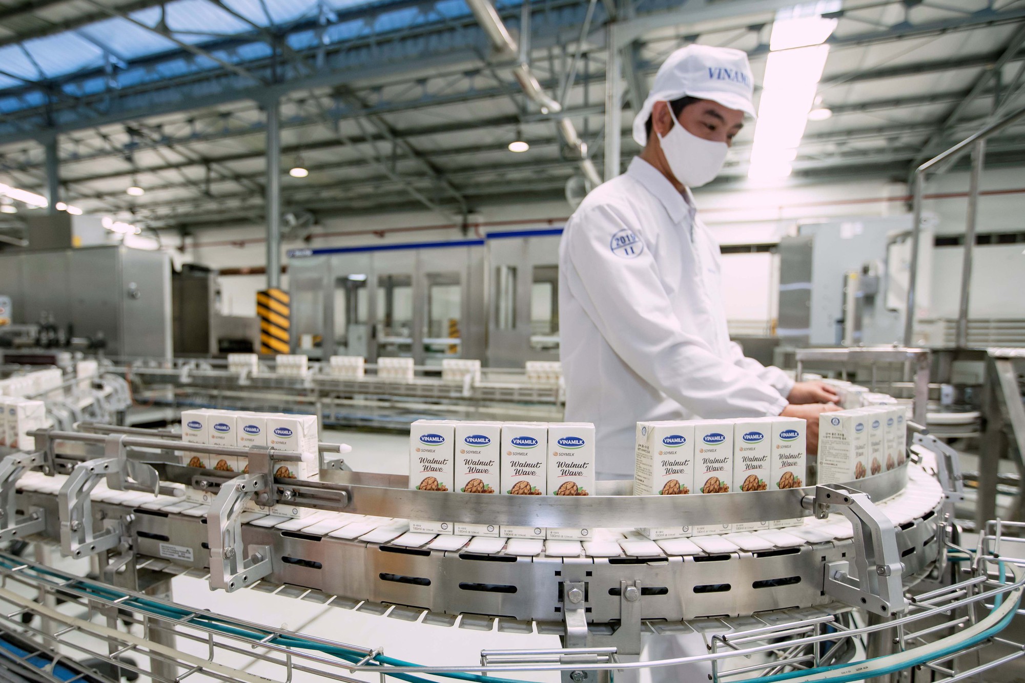 Mở dòng vốn cho thị trường chứng khoán từ cổ phần hóa doanh nghiệp Nhà nước- Ảnh 4. Mở dòng vốn cho thị trường chứng khoán từ cổ phần hóa doanh nghiệp Nhà nước- Ảnh 4.