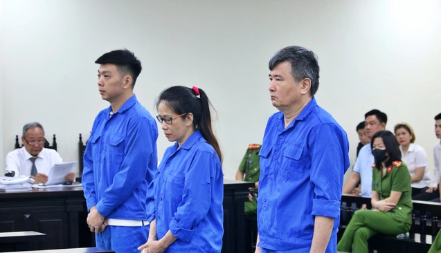 Nhận hối lộ 14,2 tỷ đồng, cựu Phó Vụ trưởng Nguyễn Lộc An lĩnh án 11 năm tù- Ảnh 1. Nhận hối lộ 14,2 tỷ đồng, cựu Phó Vụ trưởng Nguyễn Lộc An lĩnh án 11 năm tù- Ảnh 1.
