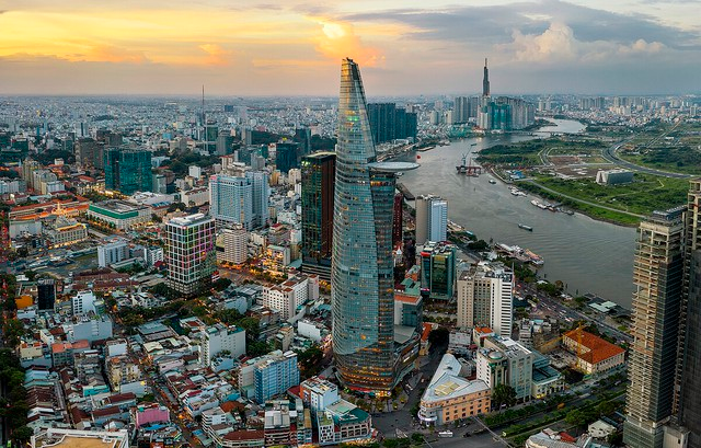 Siêu đô thị “ba trong một”: TP.HCM - Bình Dương - Bà Rịa Vũng Tàu sẽ thay đổi bản đồ kinh tế Đông Nam Bộ?- Ảnh 1. Siêu đô thị “ba trong một”: TP.HCM - Bình Dương - Bà Rịa Vũng Tàu sẽ thay đổi bản đồ kinh tế Đông Nam Bộ?- Ảnh 1.