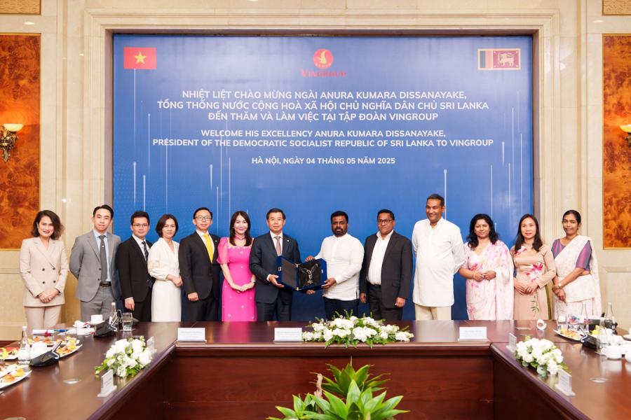 Tổng thống Sri Lanka mời Vingroup đầu tư vào bất động sản, du lịch- Ảnh 2. Tổng thống Sri Lanka mời Vingroup đầu tư vào bất động sản, du lịch- Ảnh 2.