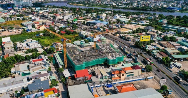 Xuất hiện điểm "nóng" mới nổi của thị trường bất động sản phía Nam, dự báo sẽ bước vào chu kỳ bùng nổ mới- Ảnh 2. Xuất hiện điểm "nóng" mới nổi của thị trường bất động sản phía Nam, dự báo sẽ bước vào chu kỳ bùng nổ mới- Ảnh 2.