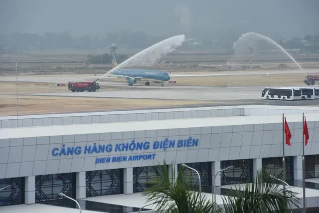 Một hãng hàng không tạm dừng khai thác đường bay đến Điện Biên từ 1/6 - Ảnh 1.
