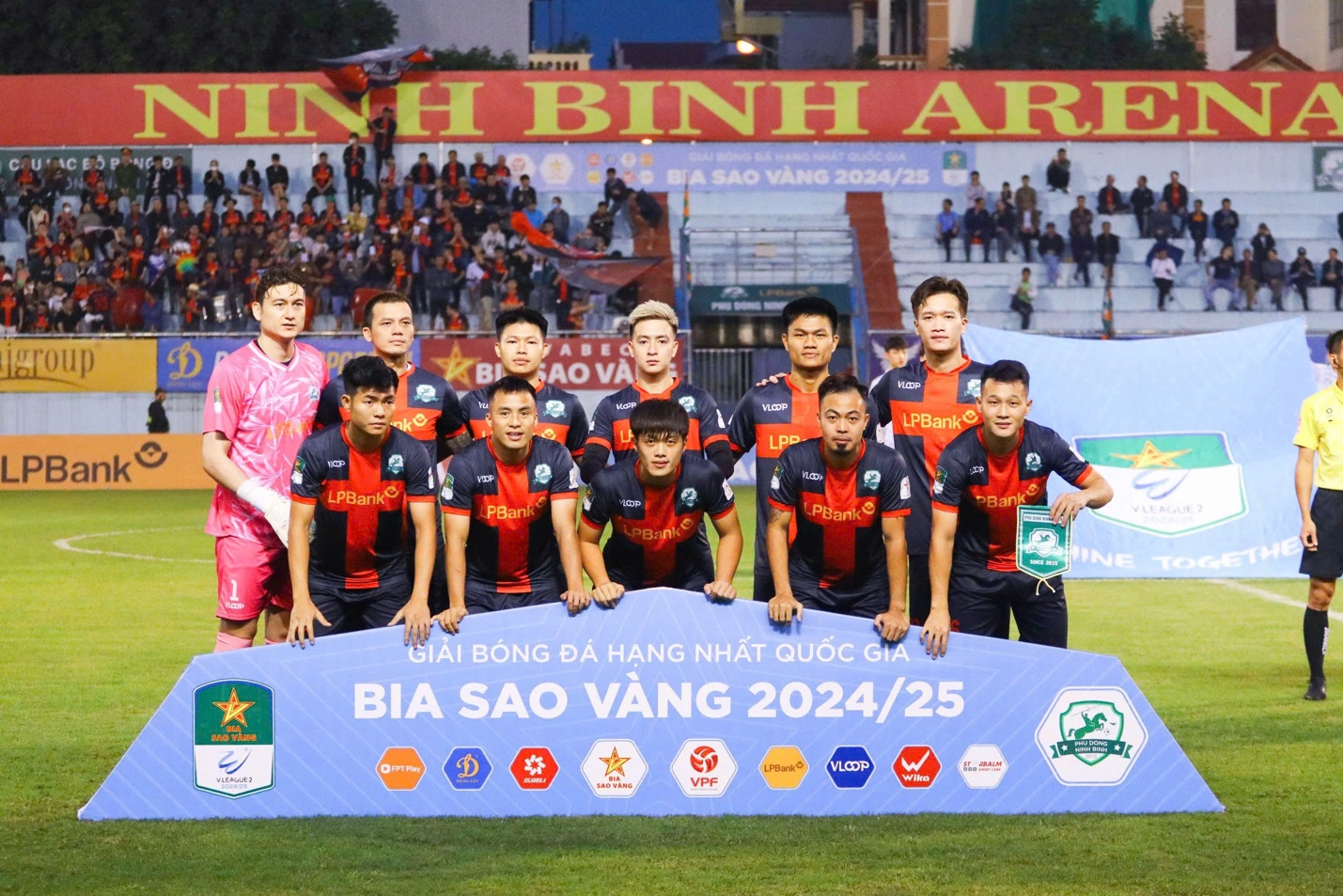 Người thắp lại ngọn lửa bóng đá Ninh Bình, kiến tạo tương lai cho thế hệ trẻ - Ảnh 4.