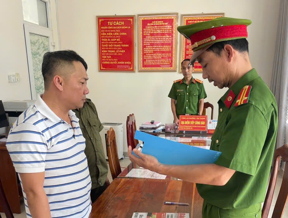 Khởi tố, bắt tạm giam Lê Tiến Dũng- Ảnh 1. Khởi tố, bắt tạm giam Lê Tiến Dũng- Ảnh 1.