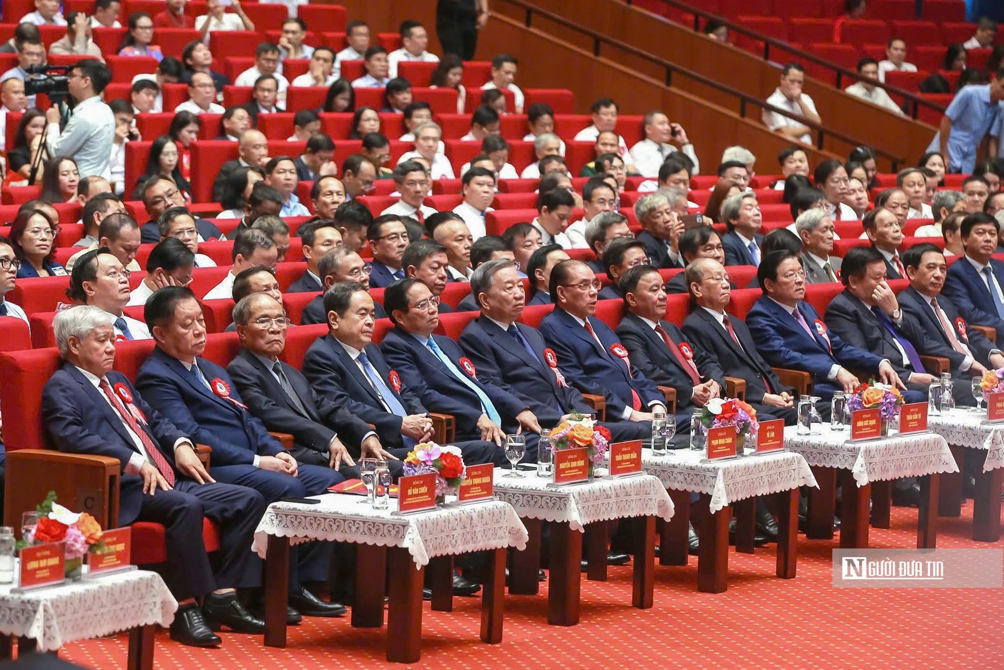 Tổng Bí thư Tô Lâm: Báo chí phải trở thành lực lượng kiến tạo niềm tin, cổ vũ khát vọng phát triển- Ảnh 2. Tổng Bí thư Tô Lâm: Báo chí phải trở thành lực lượng kiến tạo niềm tin, cổ vũ khát vọng phát triển- Ảnh 2.