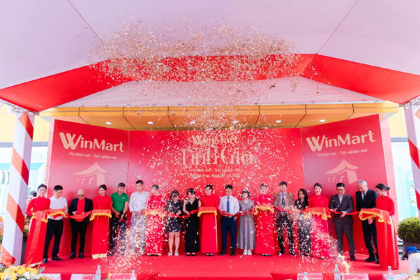 WinMart ra mắt siêu thị mô hình mới tại Thanh Hóa và Sa Đéc, giảm giá sốc từ 1.000 đồng dịp khai trương - Ảnh 2.