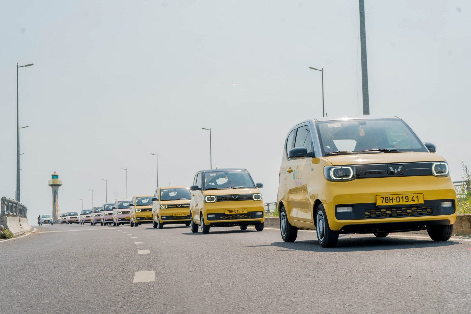 Hàng taxi điện rẻ nhất Việt Nam bất ngờ tung nền tảng chia sẻ doanh thu: Giá cước siêu rẻ chỉ 8.000 đồng/km, trả tài xế tối đa 90% - Ảnh 2.