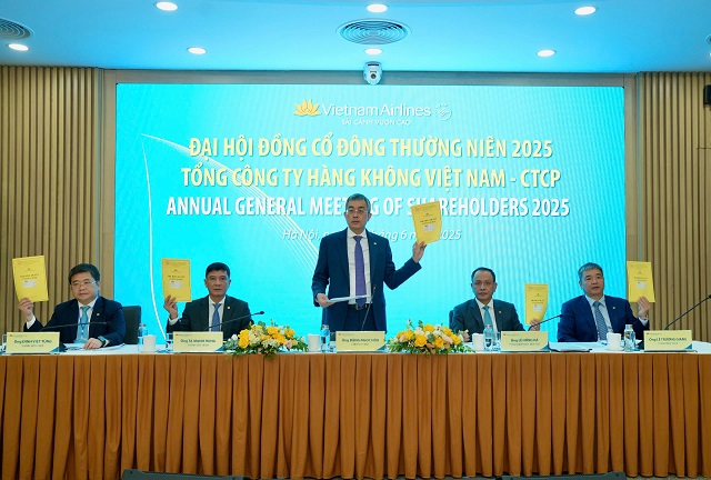 Những doanh nghiệp đầu tiên báo lãi khủng nửa đầu năm 2025 - Ảnh 2.
