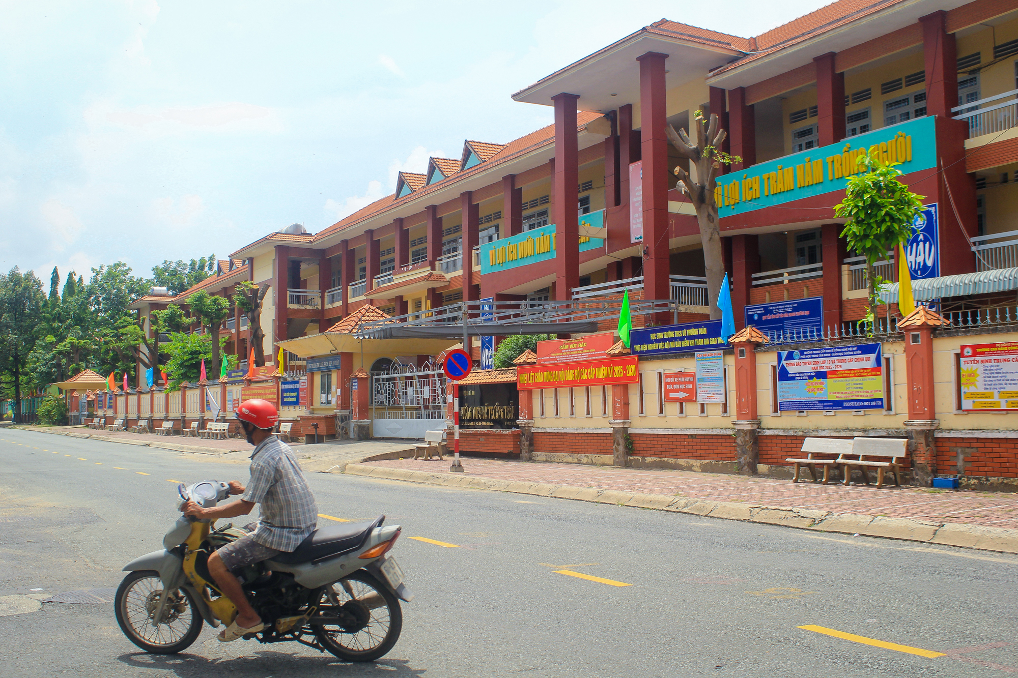 Phường đông dân nhất TP.HCM, có metro kết nối với trung tâm, giá nhà chỉ từ 30 triệu đồng/m2- Ảnh 13. Phường đông dân nhất TP.HCM, có metro kết nối với trung tâm, giá nhà chỉ từ 30 triệu đồng/m2- Ảnh 13.
