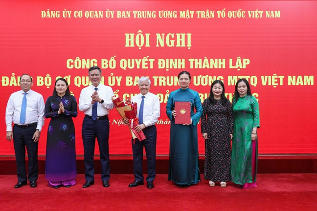 Ông Đỗ Văn Chiến làm Bí thư Đảng ủy Cơ quan Ủy ban Trung ương MTTQ Việt Nam- Ảnh 2.