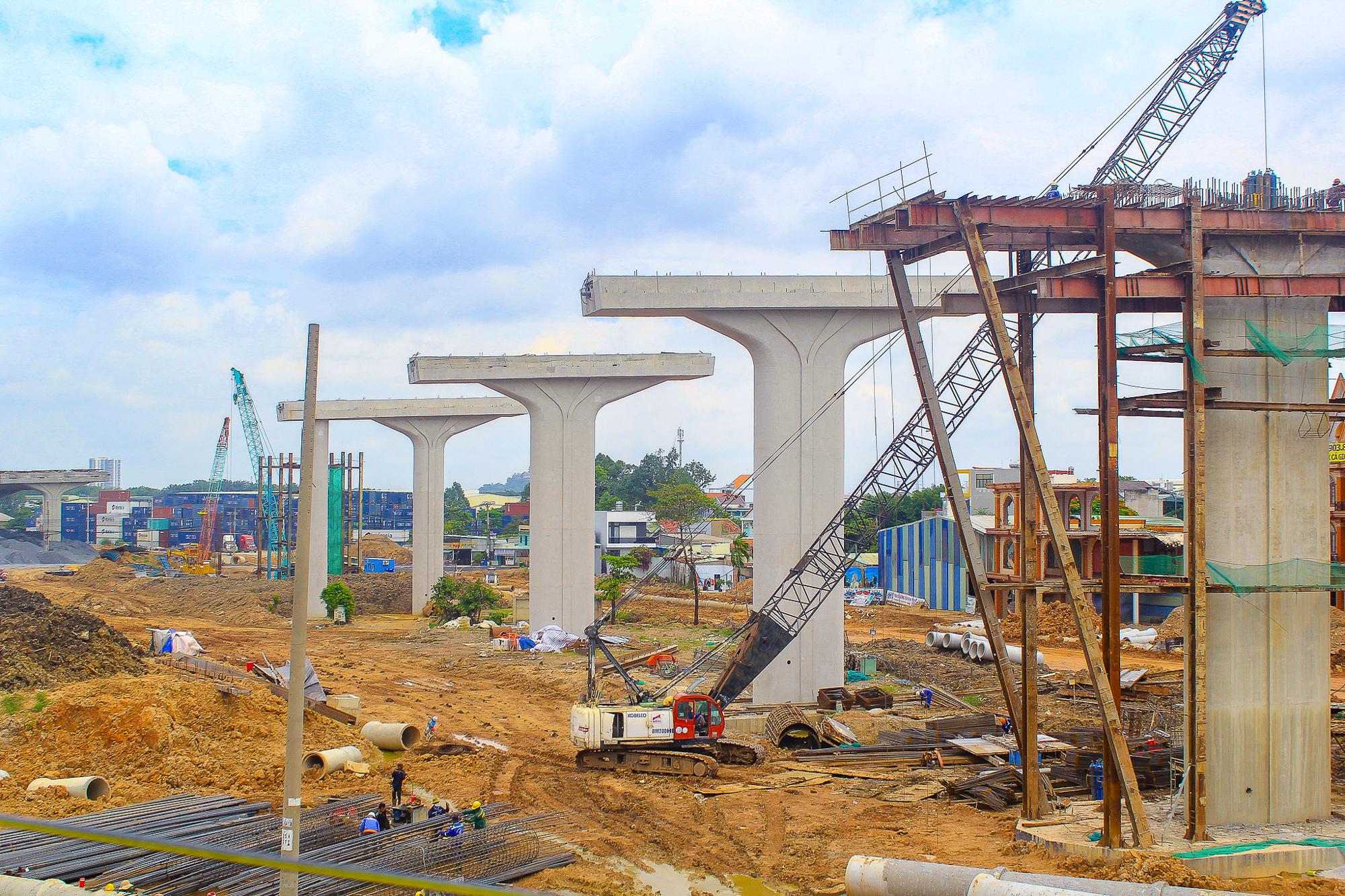 Toàn cảnh nút giao phức tạp nhất vành đai 3, nằm ở giao điểm của trung tâm hành chính mới tỉnh Đồng Nai, dự án 72.000 tỷ của Sun Group, đại đô thị của Vinhomes- Ảnh 6. Toàn cảnh nút giao phức tạp nhất vành đai 3, nằm ở giao điểm của trung tâm hành chính mới tỉnh Đồng Nai, dự án 72.000 tỷ của Sun Group, đại đô thị của Vinhomes- Ảnh 6.