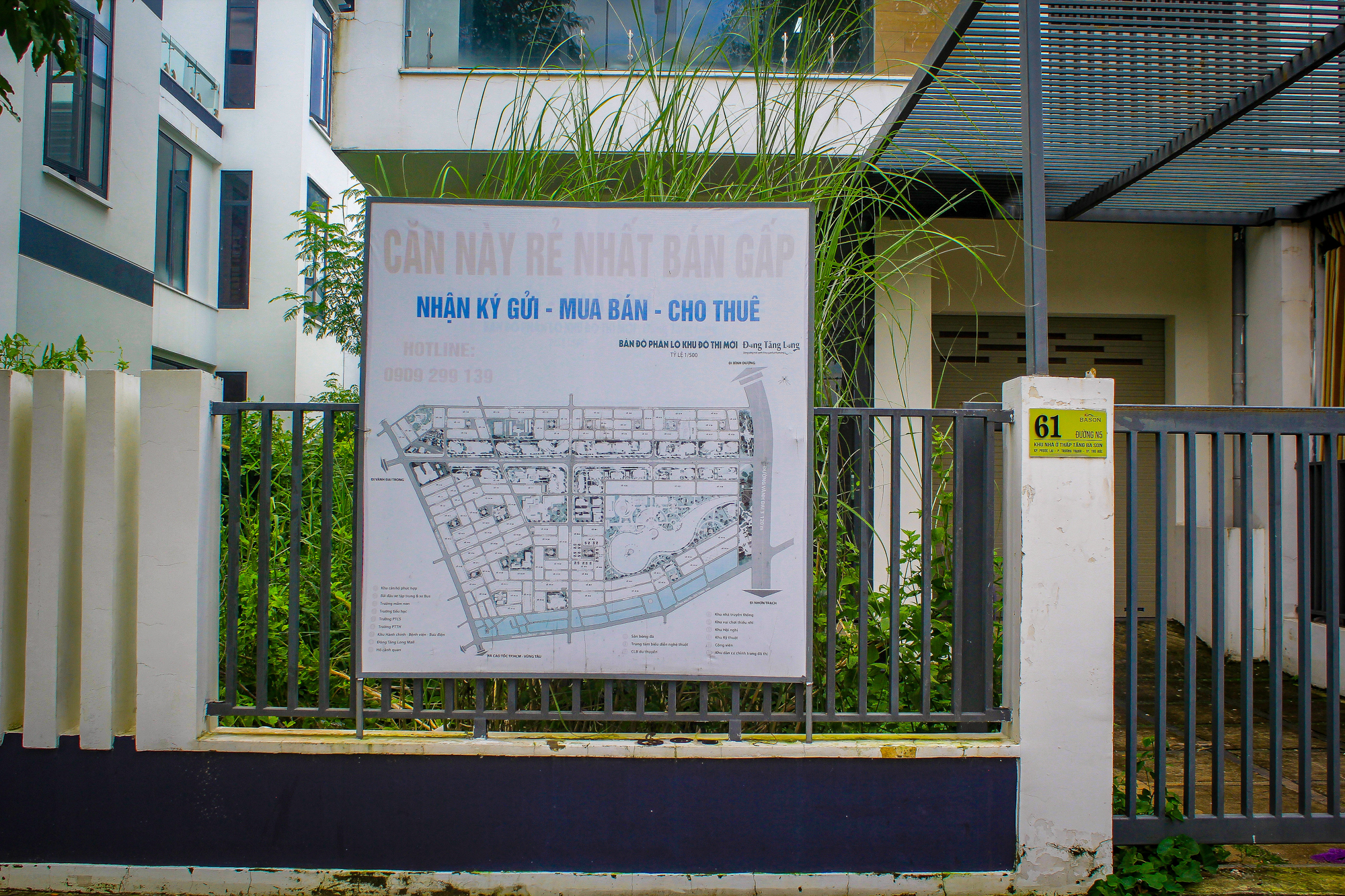 Toàn cảnh hàng chục nghìn nhà hoang, đất nền trống có thể bị đánh thuế luỹ tiến đến 10% ở TP.HCM- Ảnh 11. Toàn cảnh hàng chục nghìn nhà hoang, đất nền trống có thể bị đánh thuế luỹ tiến đến 10% ở TP.HCM- Ảnh 11.